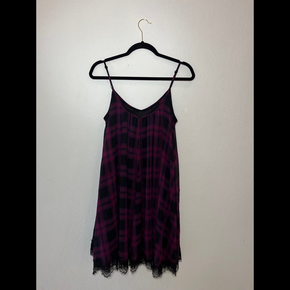 Express • Dress - Picture 3 of 4